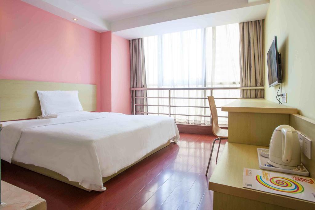 7Days Inn Chengdu North Railway Station Rom bilde