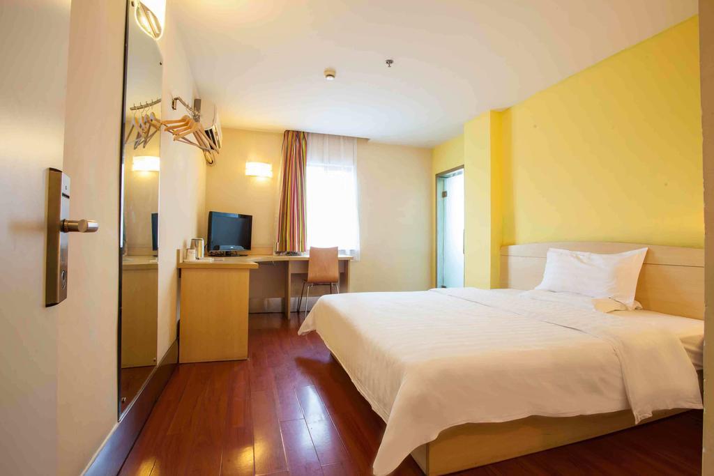 7Days Inn Chengdu North Railway Station Rom bilde